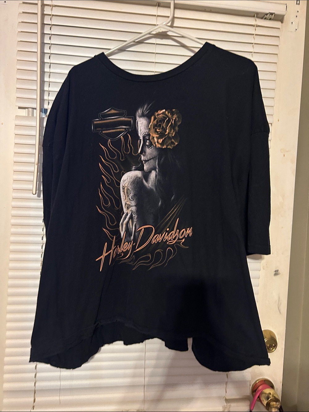 Harley-Davidson Black Floral Skull Graphic Tee